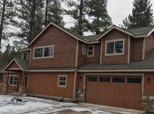 808 S Wrangler Ct, Sisters, OR 97759