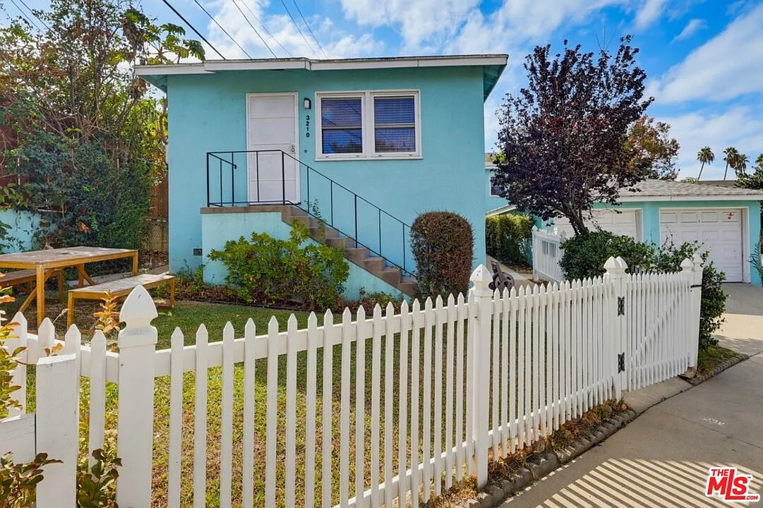 1 bed, 1.0 bath, 646 sqft, $2,950 — Photo 1