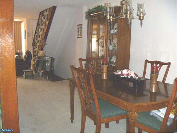 5th image of 718 Crescent Dr