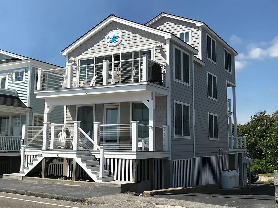 93 Long Beach Ave #2