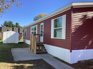 1320 Wildflower St #561, Elkhart, IN 46514