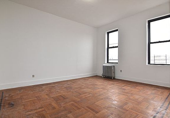 5th image of 56 Rockaway Pkwy #14A
