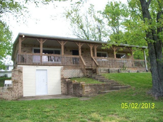 1st image of 71 Terrace Dr