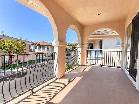 Entertaining deck with cool ocean breeze.