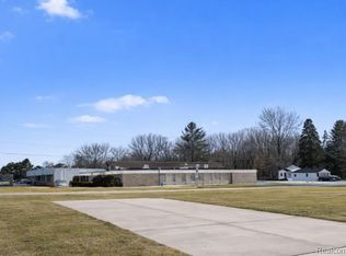 4339 Davison Rd, Burton, MI 48509