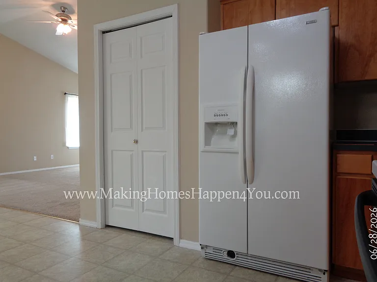 260 SW Oregon Trail Dr — Photo 17