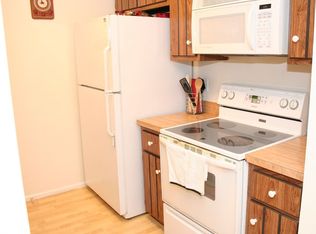 4 Meadow Ridge E, Columbia, IL 62236