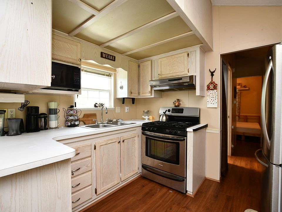 194 Buckley Rd Weare, NH, 03281 Apartments for Rent Zillow