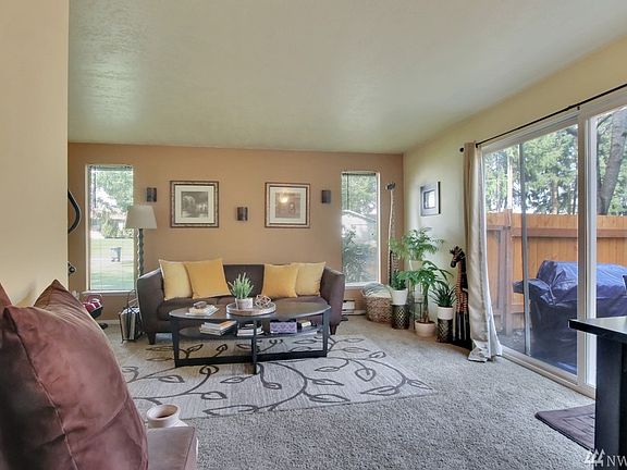 3rd image of 2316-2314 26th Ave SE
