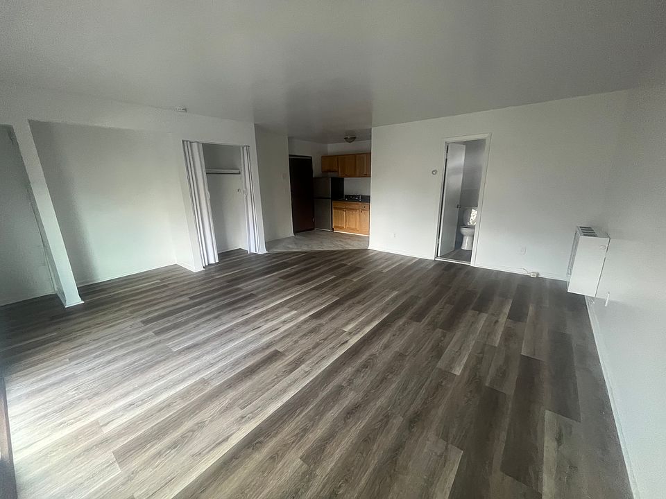 1st image of 500 Stuyvesant Ave #20