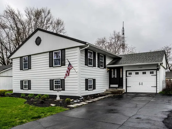 2909 N Winston Dr, Muncie, IN 47304