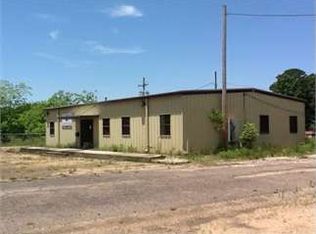 1195 Adams Rd, McComb, MS 39648