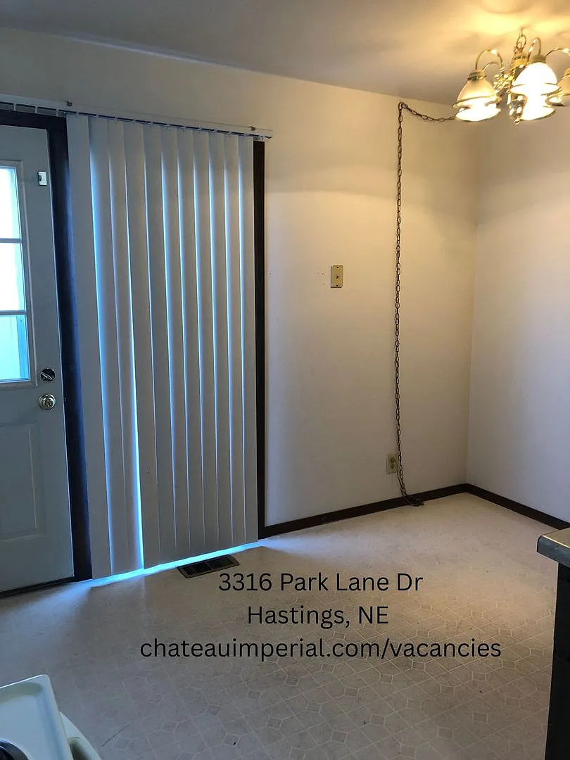 3310-3320 Park Lane Dr. — Photo 4