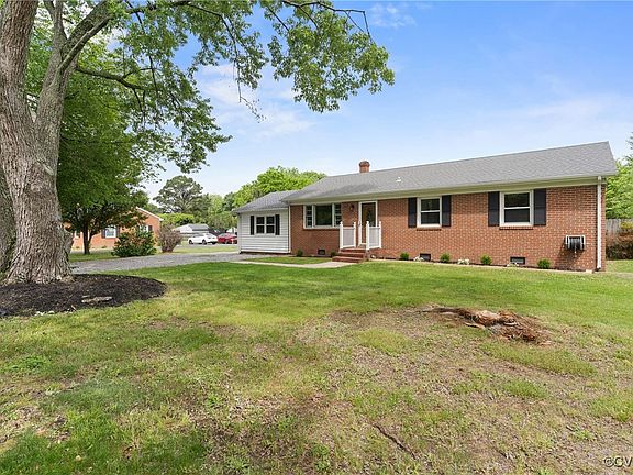 3rd image of 6518 Camille Dr