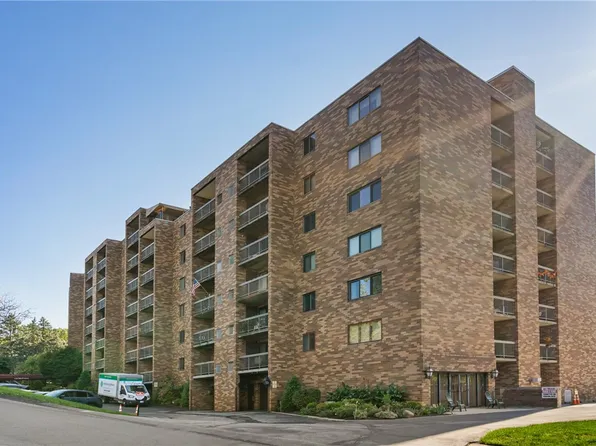 1500 Cochran Rd APT 710, Pittsburgh, PA 15243