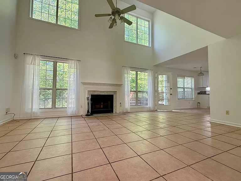 2700 Woodbine Hill Way — Photo 4