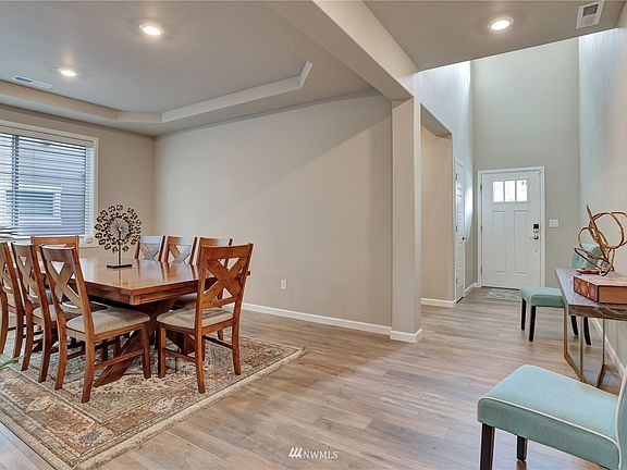 5th image of 33169 Crystal Ave SE