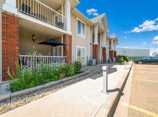 10 E Broadway Ct NW #2, Redcliff, AB T0J2P2