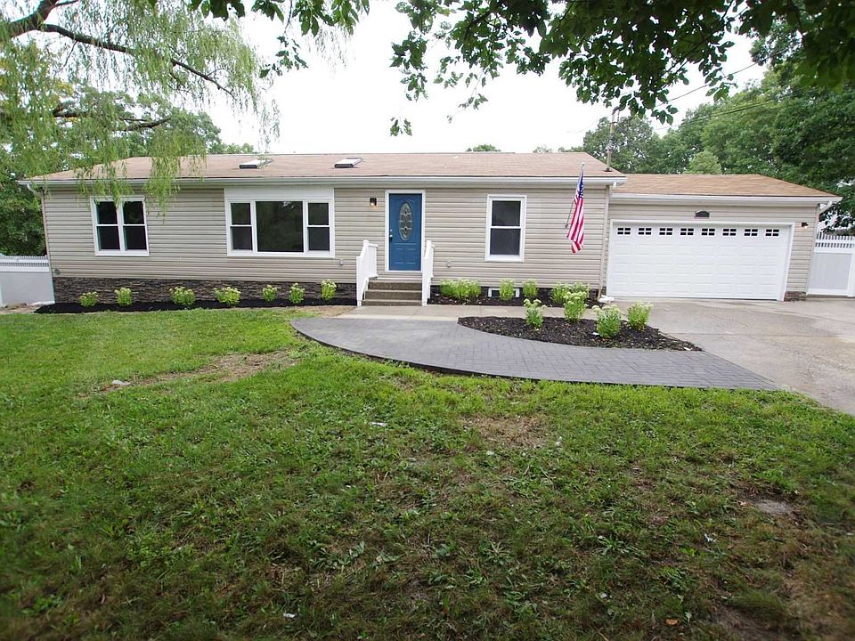 1st image of 139 Woodside Ave