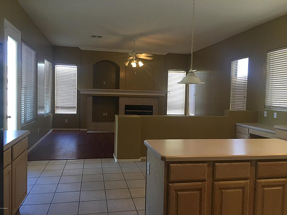 3rd image of 1810 W Falcon Dr