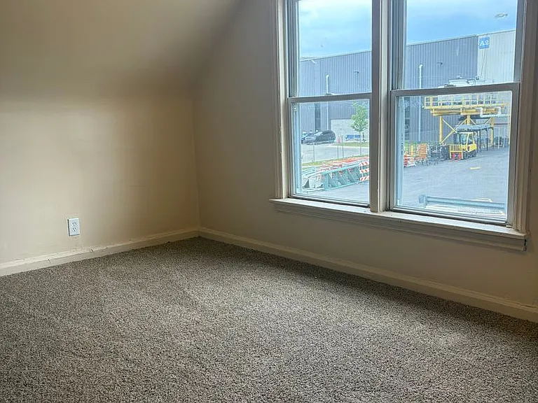 12875 Faust Ave — Photo 10