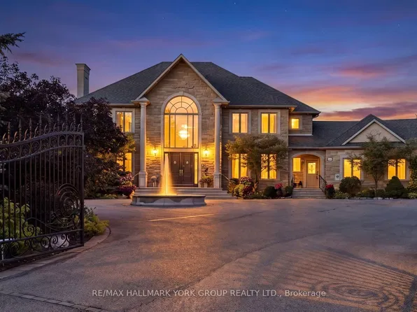 106 Abbruzze Ct, Vaughan, ON L3L 0A9