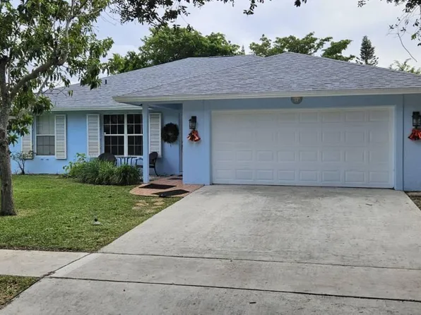 946 Julia Heights Drive, Lantana, FL 33462