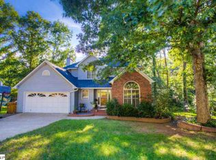 501 Spring Lake Loop, Simpsonville, SC 29681