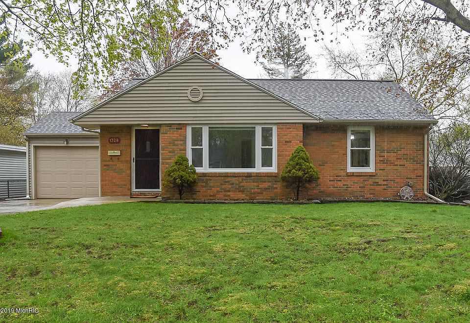1st image of 1328 Richland Ave