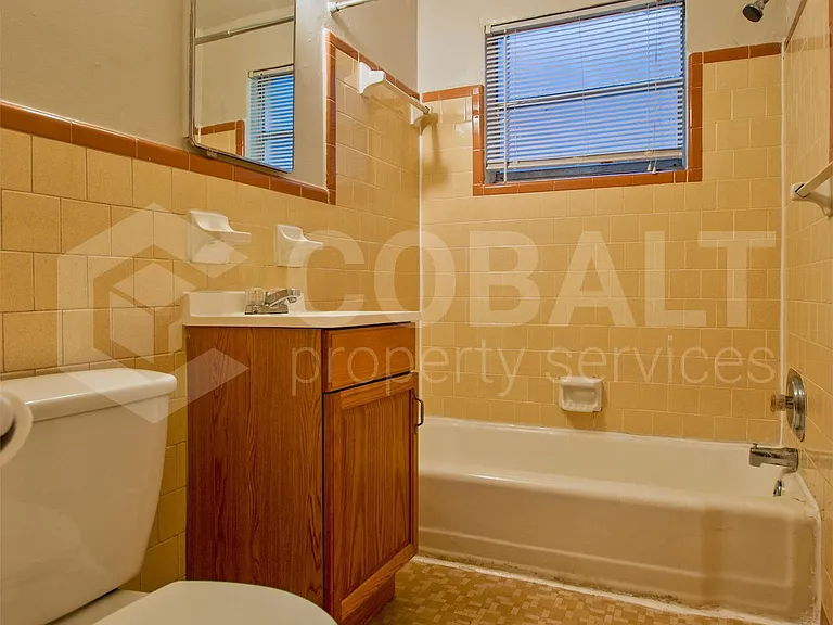 896 Greenwood Ave #7 — Photo 9