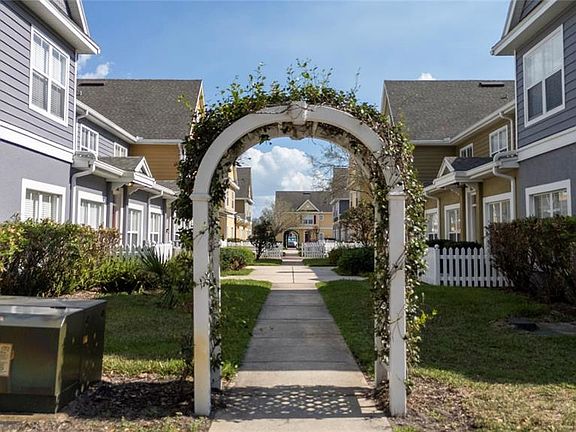 5th image of 2611 Gala Rd N APT 106