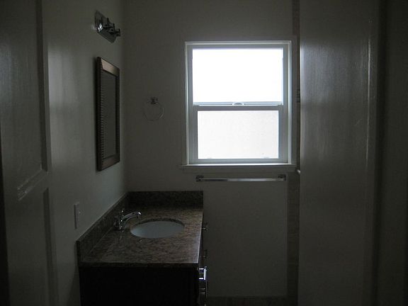2nd image of 1438 S Sherbourne Dr