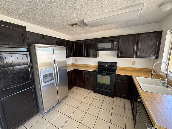 2nd image of 20427 N 14th Dr