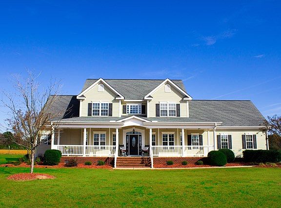 2nd image of 103 Mendenhall Cir