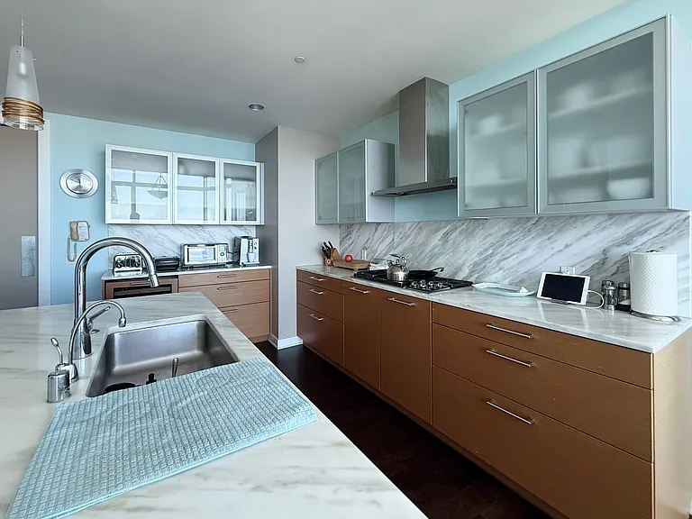 301 Mission St #Penthouse 1B — Photo 13
