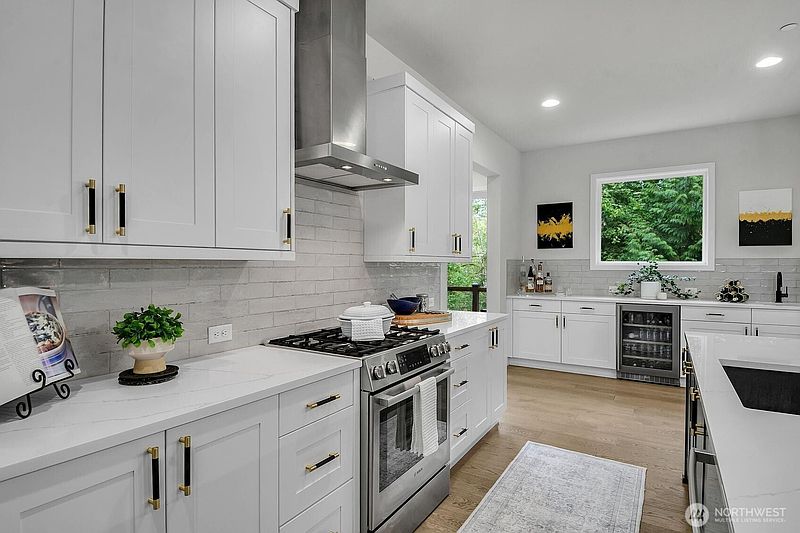 2nd image of 6309 207th Avenue E