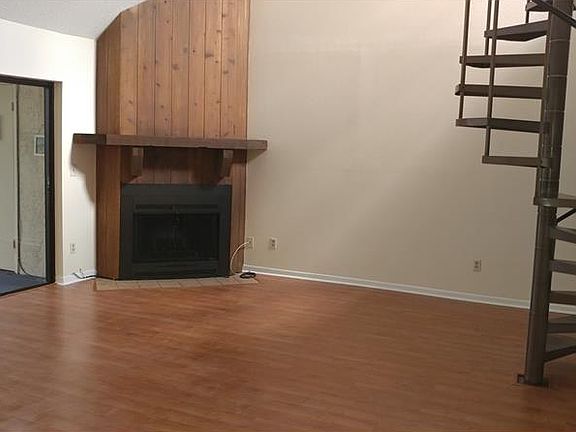 2nd image of 5163 Puritan Cir #924