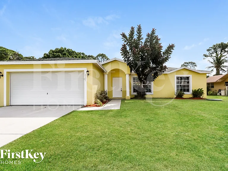 3201 SW Collings Dr — Photo 1