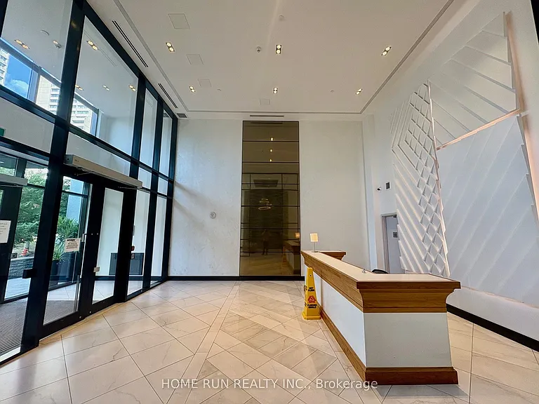 255 Bay St #3 — Photo 6