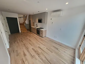 Rented by Real Team Brokerage