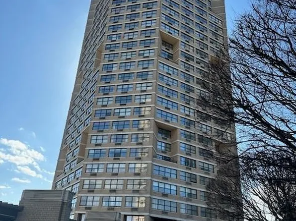 7002 Boulevard East APT 33I, West New York, NJ 07093