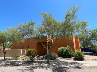 10525 E Eisenbergs Pl, Tucson, AZ 85747
