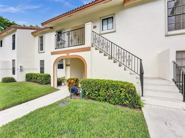 321 Olivewood Pl APT O221, Boca Raton, FL 33431