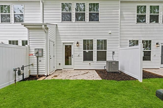 1st image of 536 Harebell Way #536