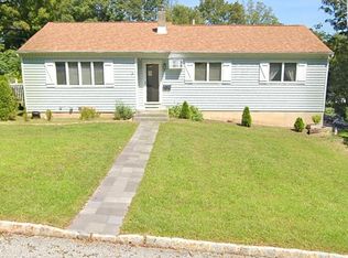 47 Linwood Ave, Hamburg, NJ 07419