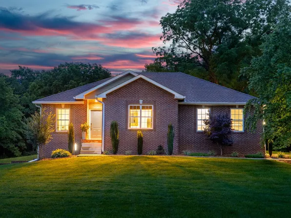 2625 Ford Rd, Adams, TN 37010