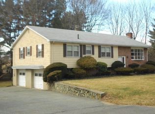 96 Macarthur Rd, Stoneham, MA 02180