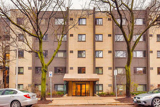 1st image of 515 W Wrightwood Ave APT 419