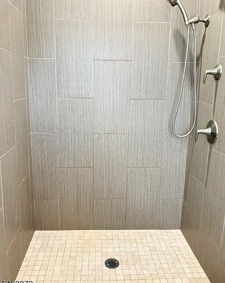 627 Bloomfield Ave #A — Photo 12