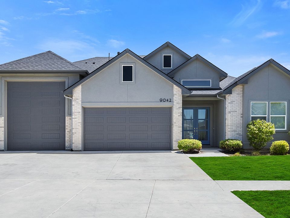 1st image of 9042 S La Pampa Way